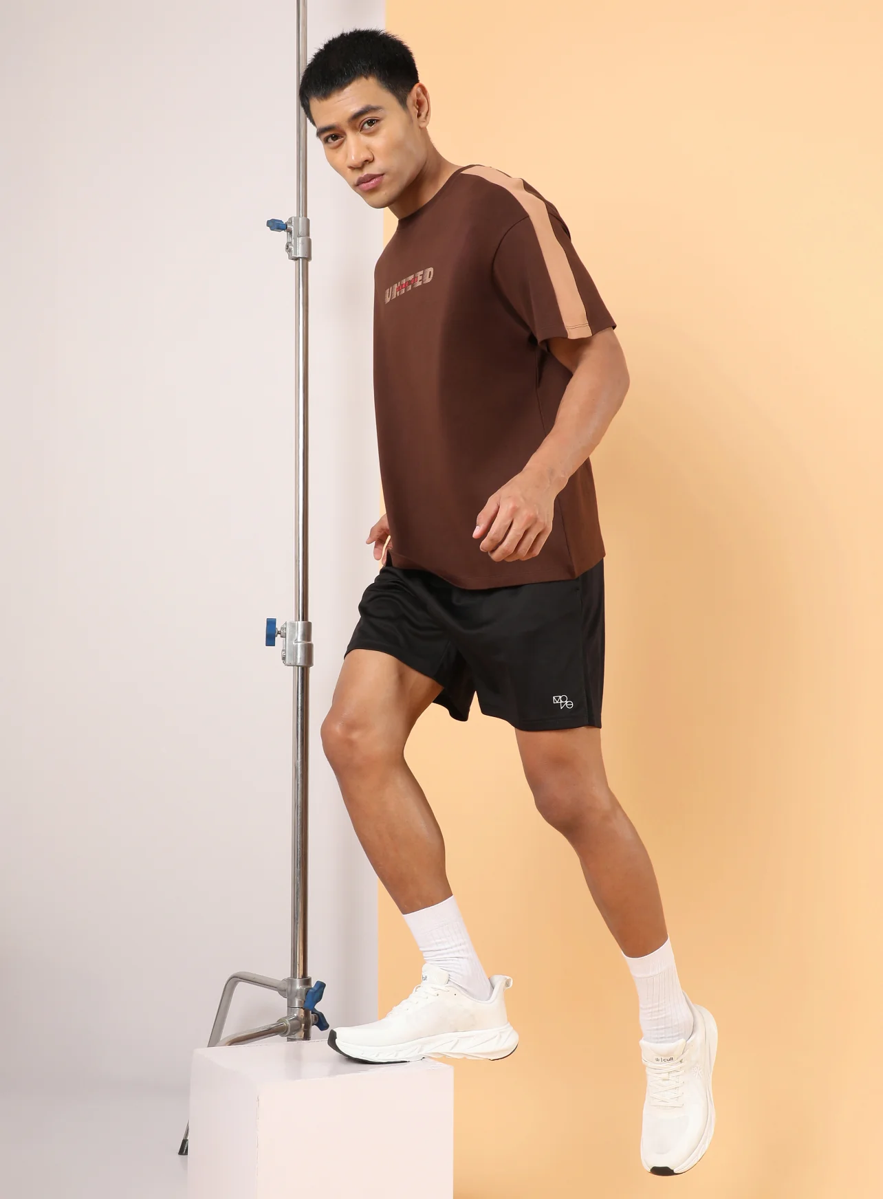 Men's Brown Game On Typo T-shirt - Image 2