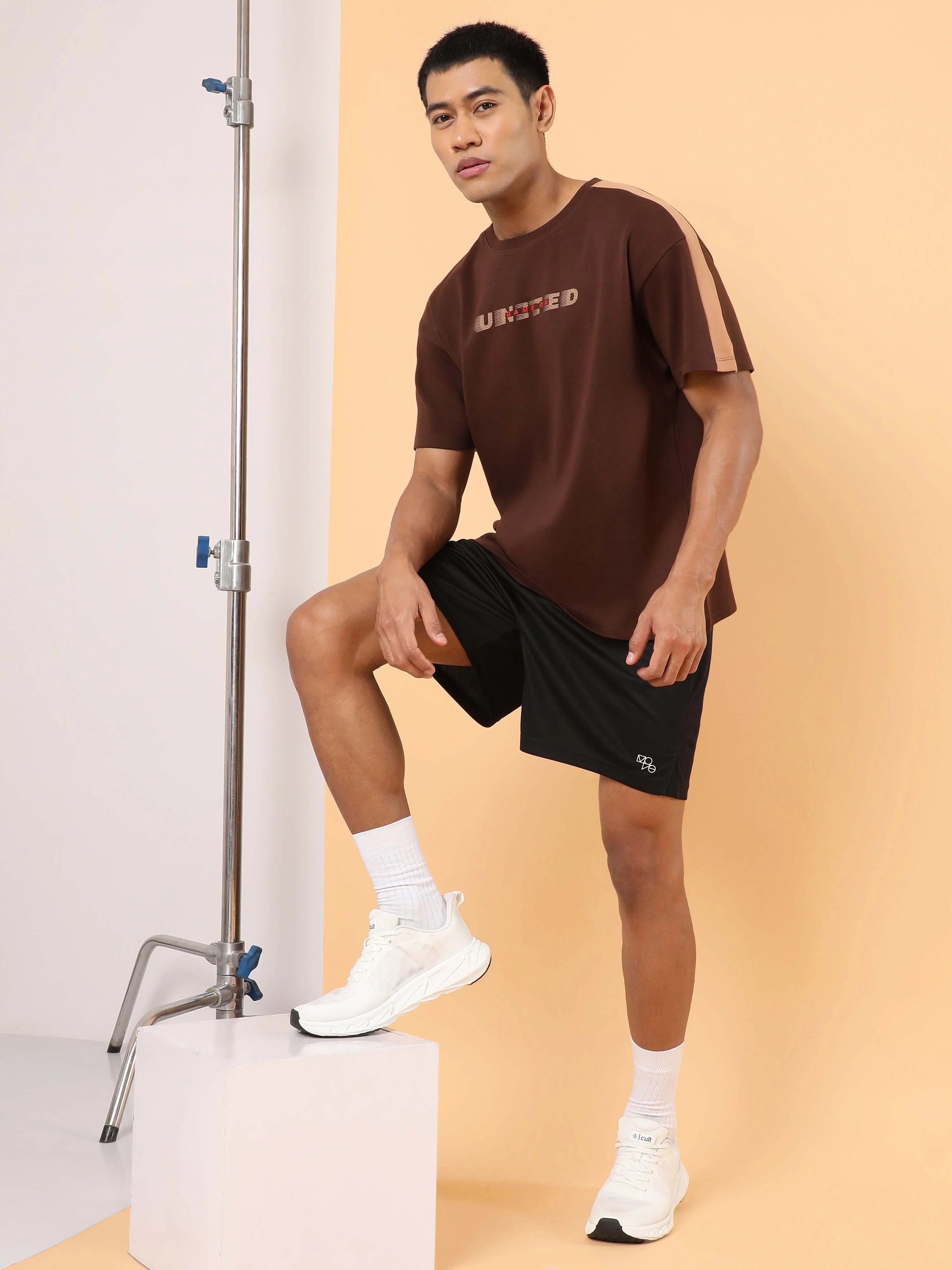 Men's Brown Game On Typo T-shirt - Image 3