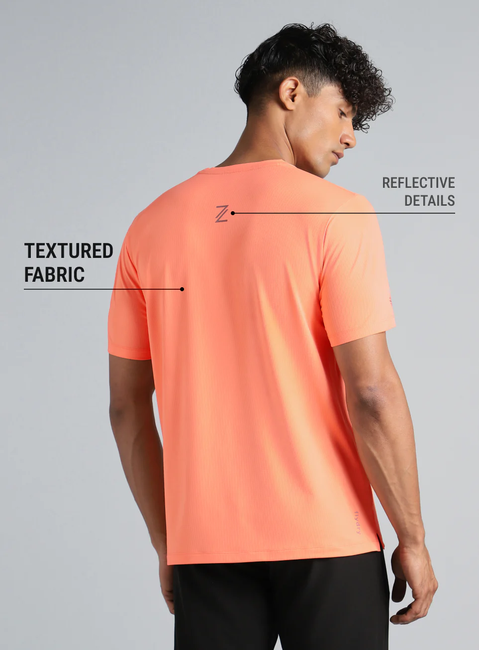 Men's Coral Chill Knit Run T-shirt - Image 6