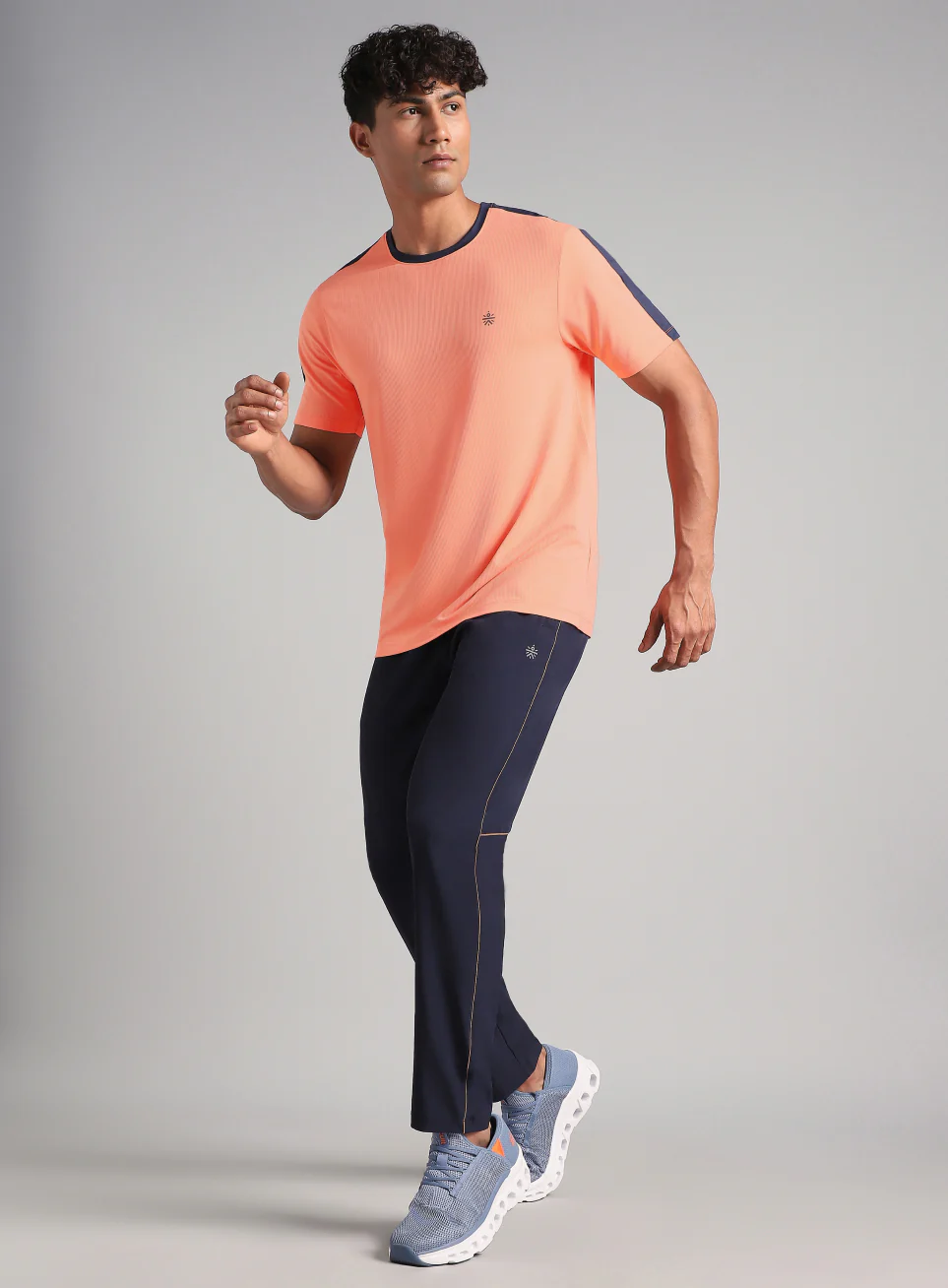Men's Coral Run In Motion Graphic T-Shirt - Image 3