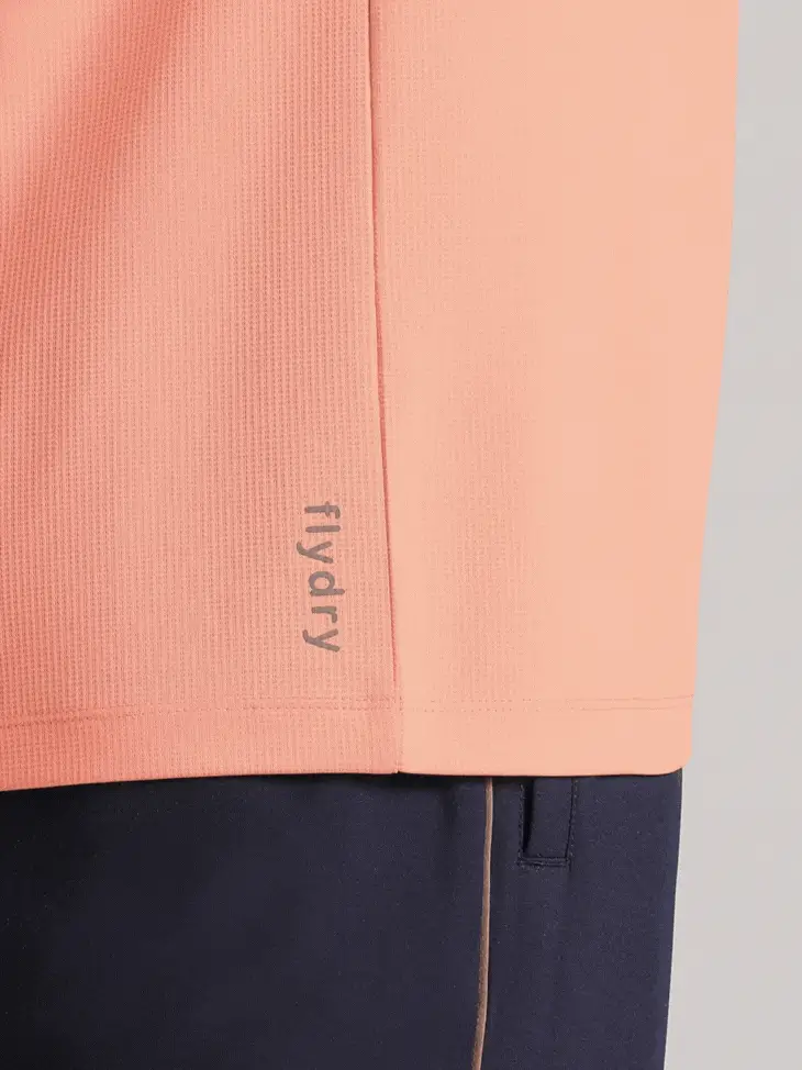Men's Coral Run In Motion Graphic T-Shirt - Image 8
