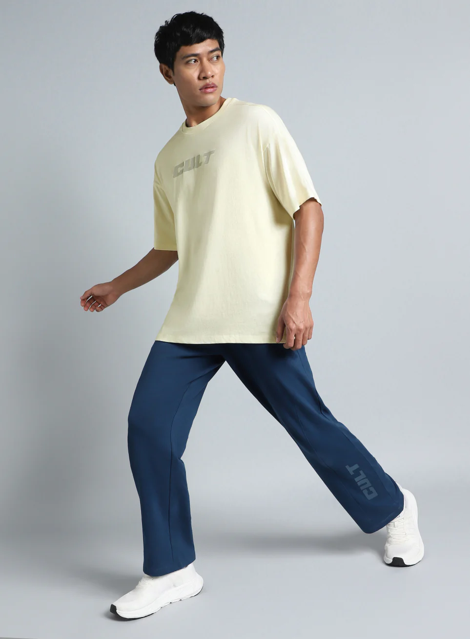 Men's Cult Brand Carrier Relaxed fit T-shirt - Image 3