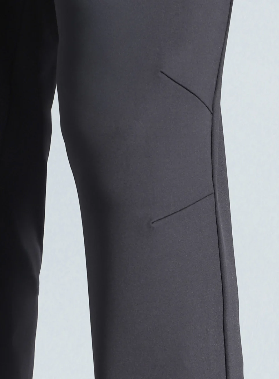 Men's Dark Grey Running Essential Joggers - Image 9