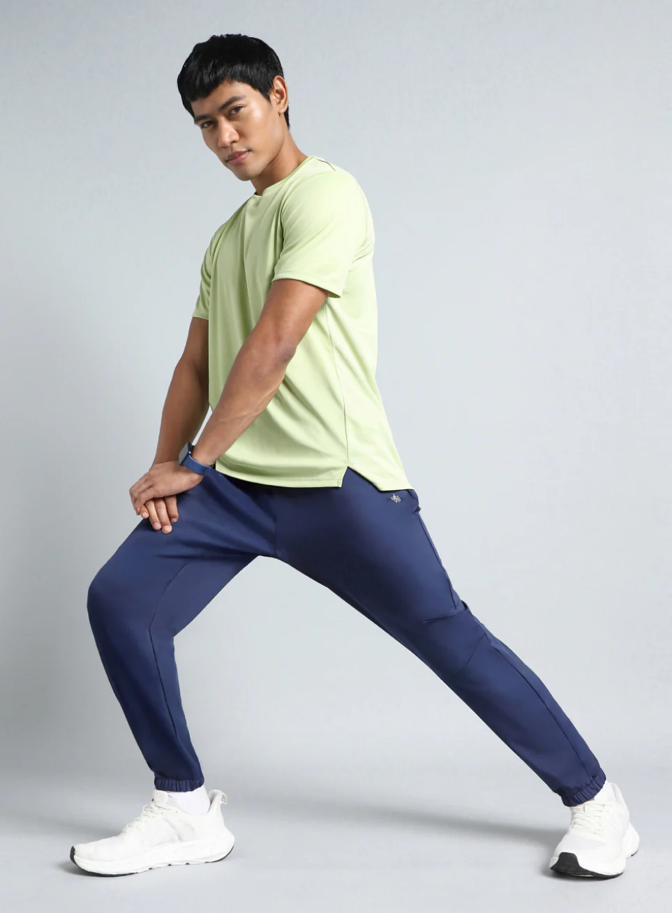 Men's Navy Running Essential Joggers - Image 3