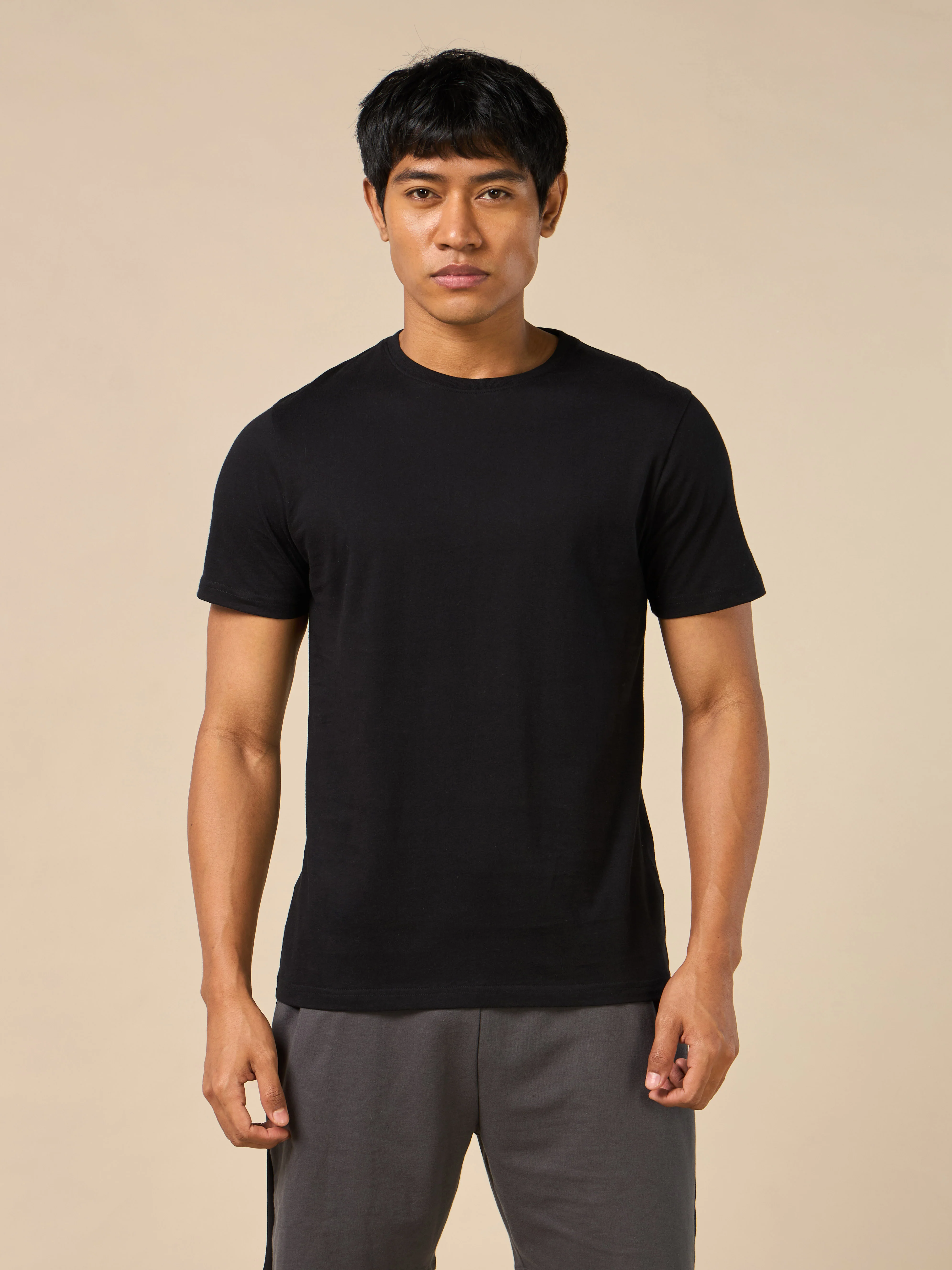 Men's Cult Essential Cotton Pack of 2 T-shirts - Black & Red - Image 5