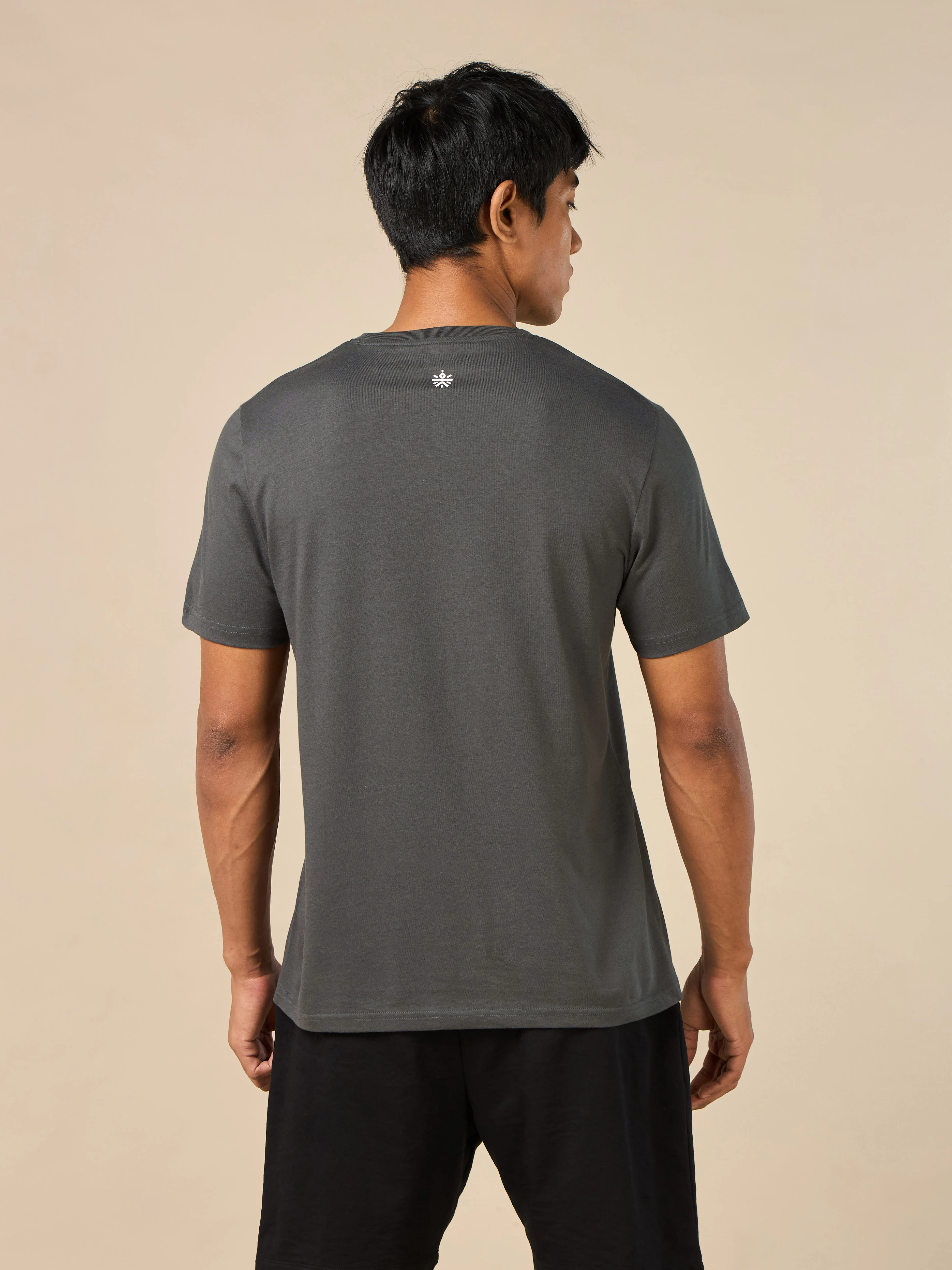 Men's Cult Essential Cotton Pack of 2 T-shirts - Grey & Red - Image 7