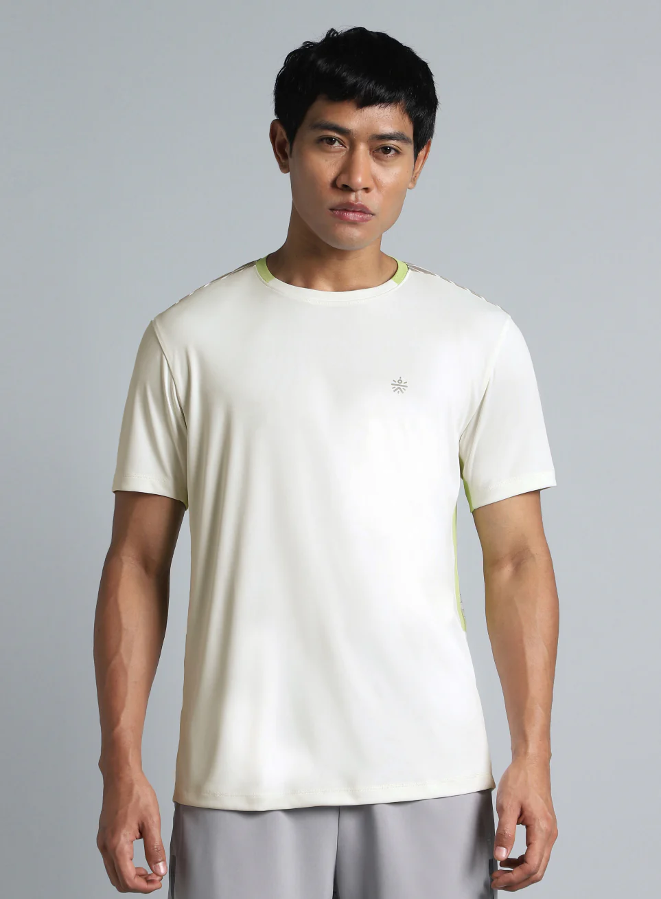 Men's Cult White Pacer T-shirt - Image 4