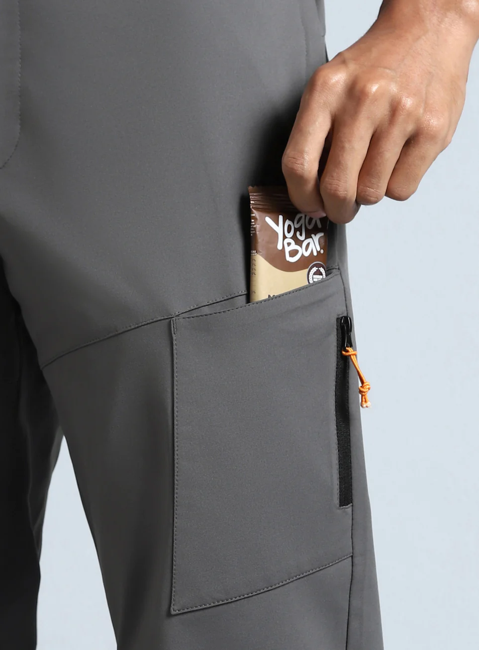Men's Dark Grey Metro City Travel Jogger - Image 10