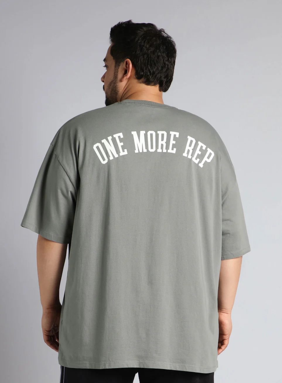 Men's Dark Grey One More Rep Graphic Plus Size Oversized fit T-shirt - Image 6