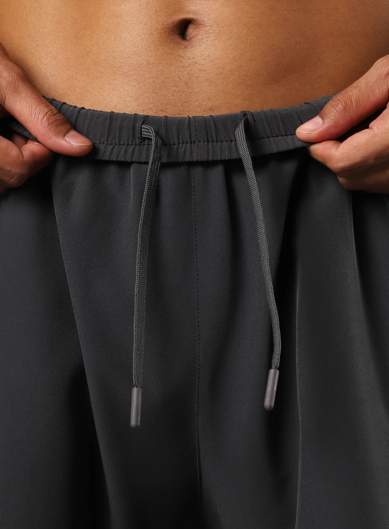 Men's Dark Grey Run Elevate Shorts - Image 11