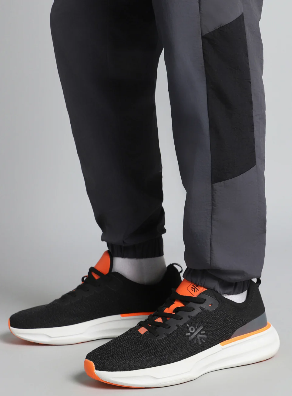 Men's Dark Grey Run Forward All Weather Track Suit - Image 13