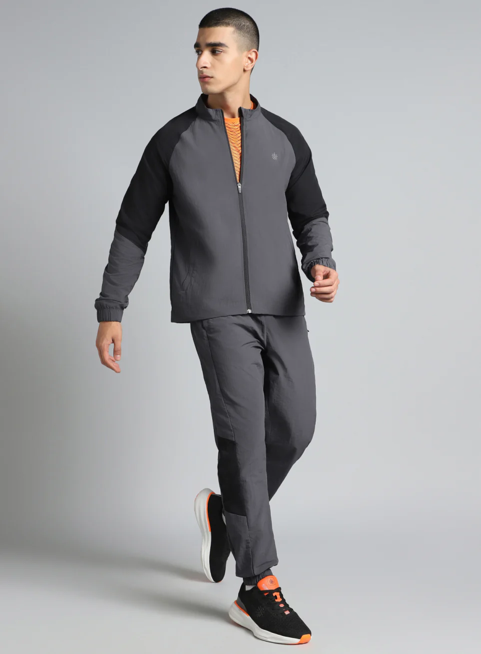 Men's Dark Grey Run Forward All Weather Track Suit - Image 2