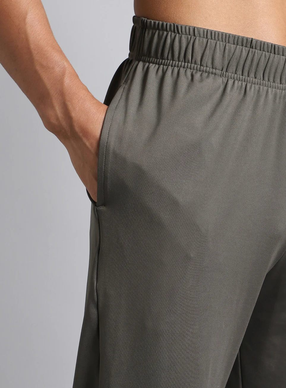 Men's Dark Grey Run Forward Joggers - Image 8