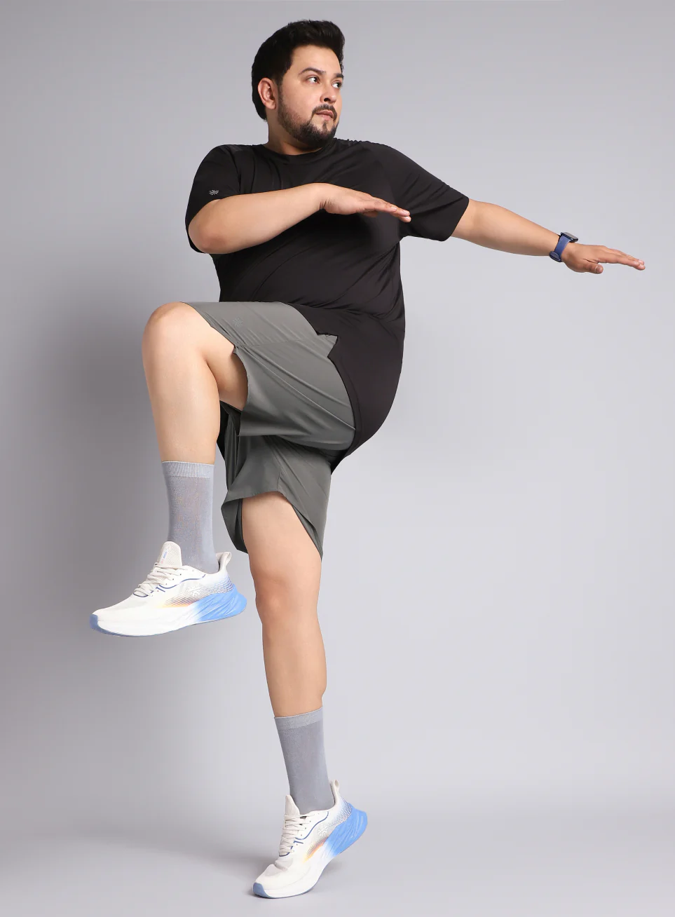 Men's Dark Grey Runner's Essential Plus Size Shorts - Image 3