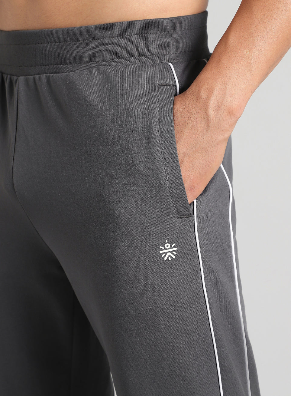 Men's Dark Grey Sculpt Training Joggers - Image 7