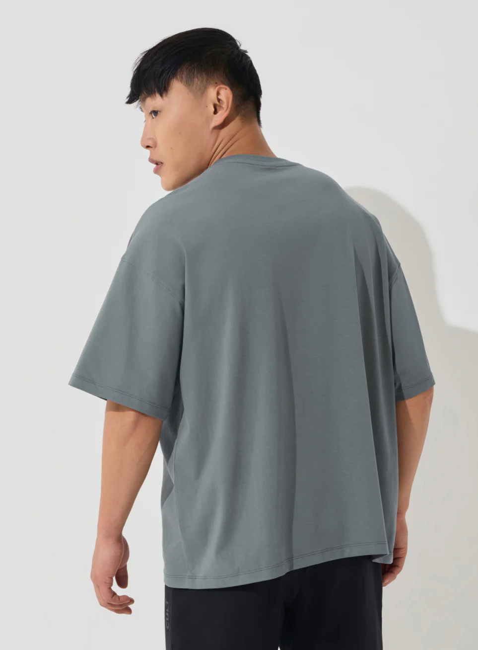 Men's Dark Grey Soft Form Oversized T-shirt - Image 6