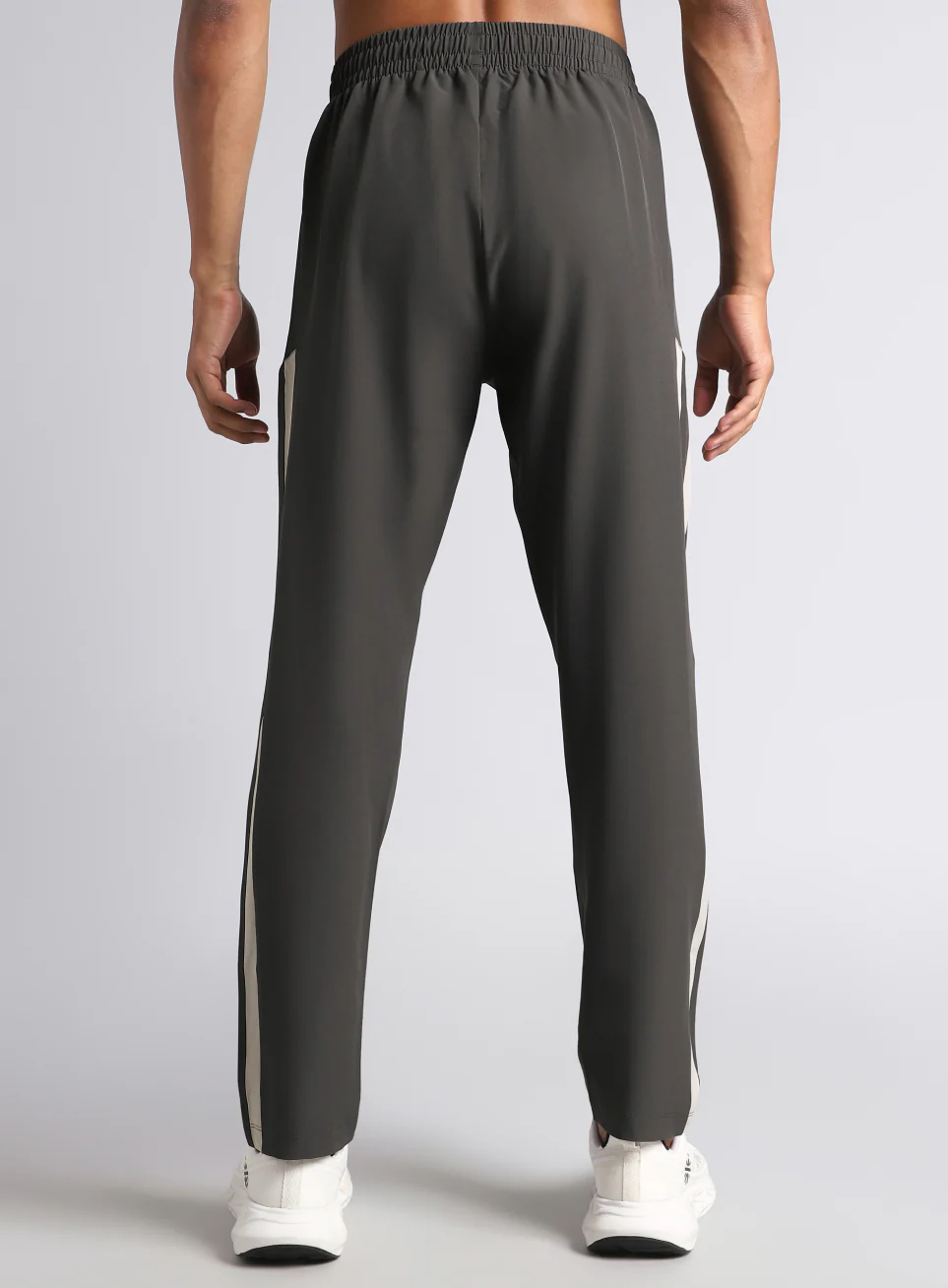 Men's Dark Grey Sporty Training Trackpants - Image 6