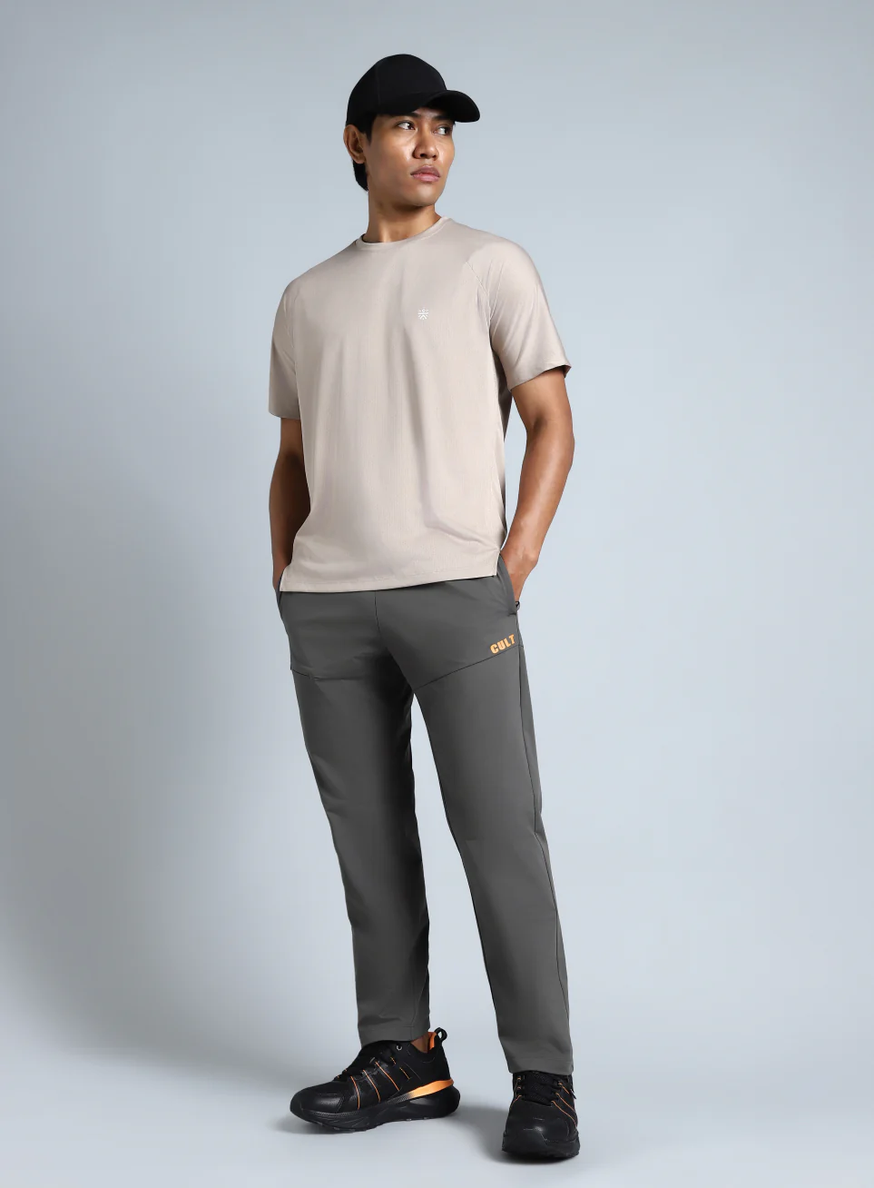 Men's Dark Grey Trail Blaze Outdoor Trackpants - Image 3