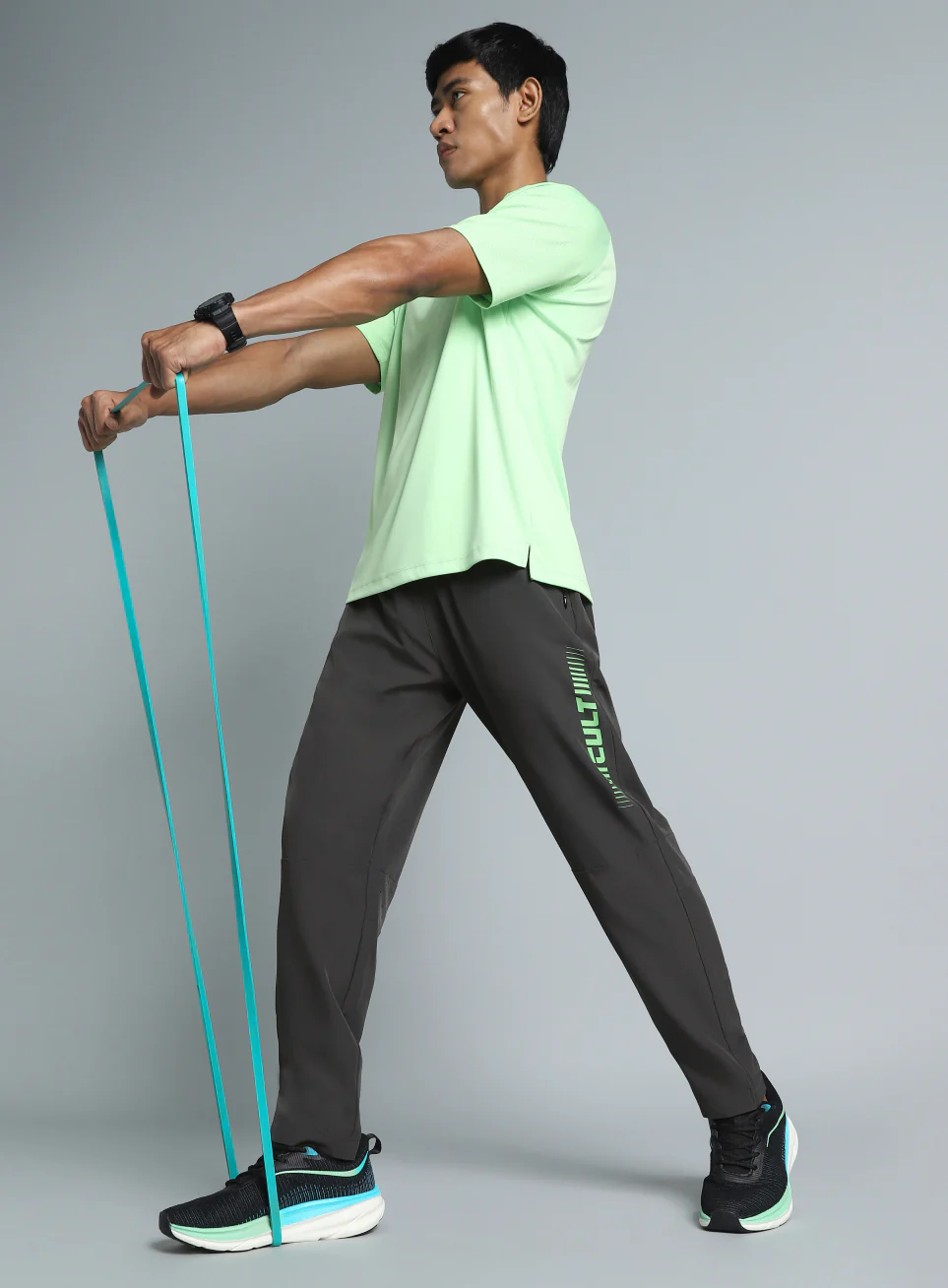 Men's Dark Grey Train All Format Training Trackpant - Image 3
