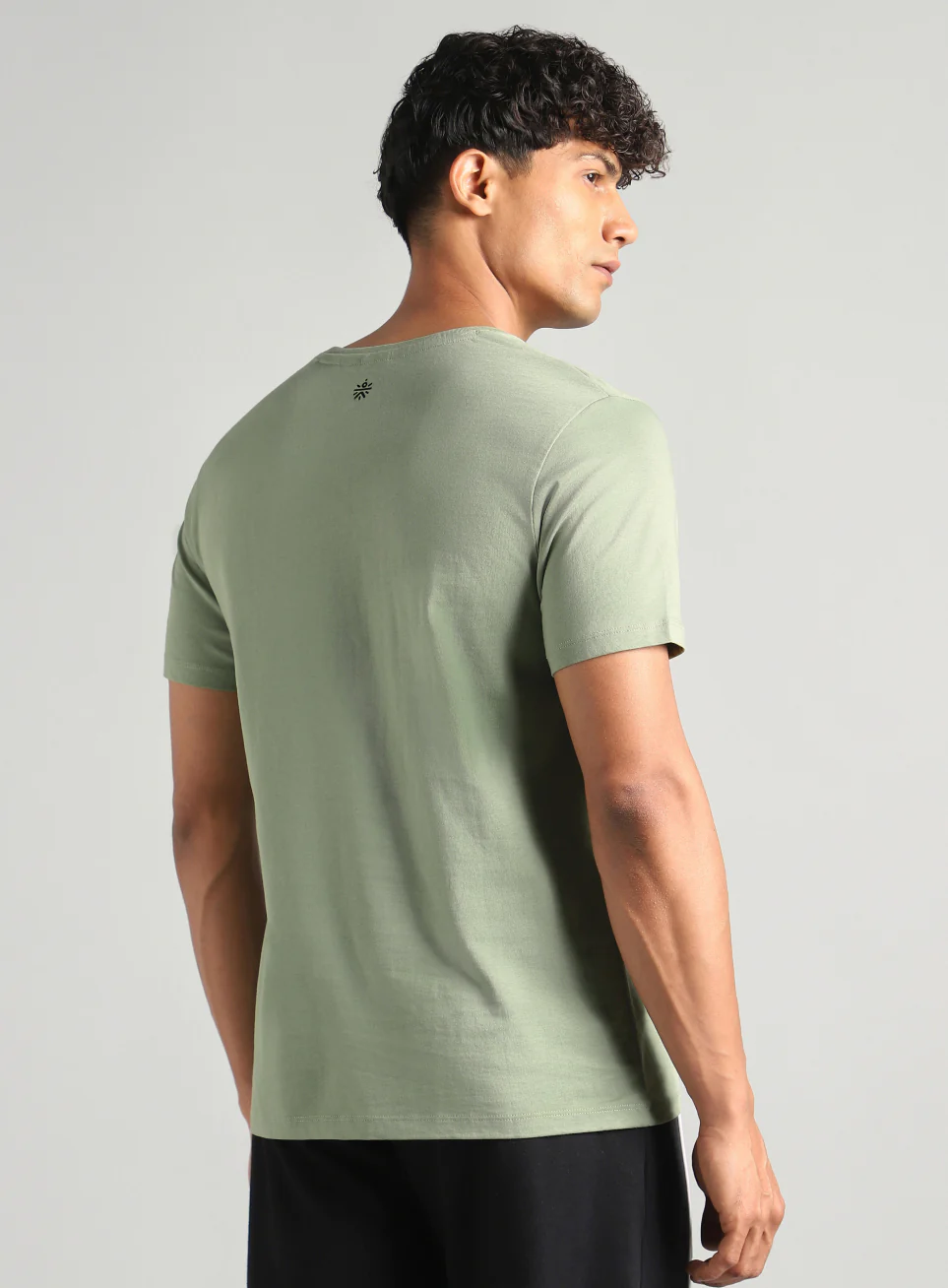 Men's Green Cult Athlete T-shirt - Image 6