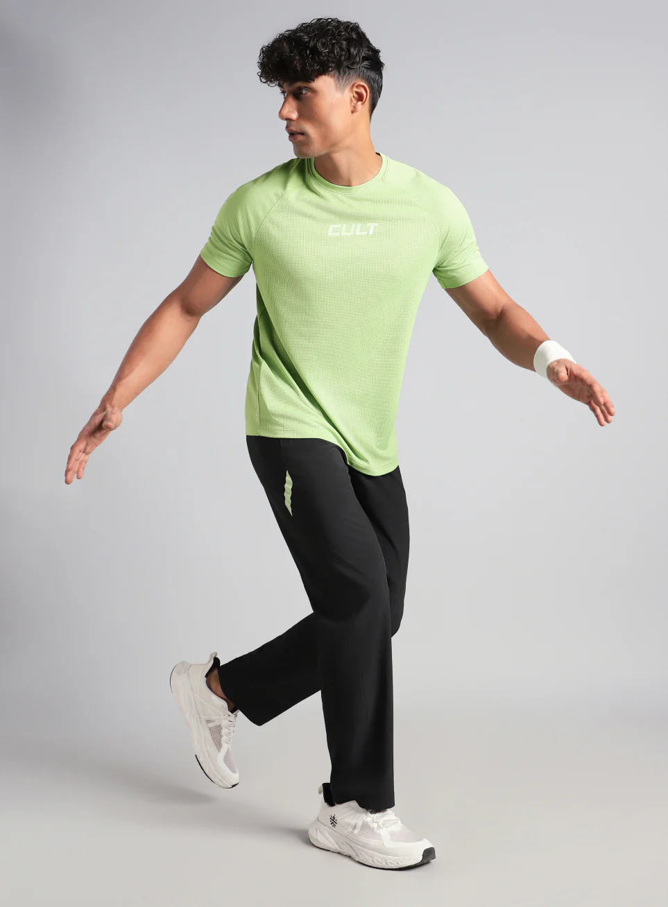 Men's Green Easy Move Tee - Image 2