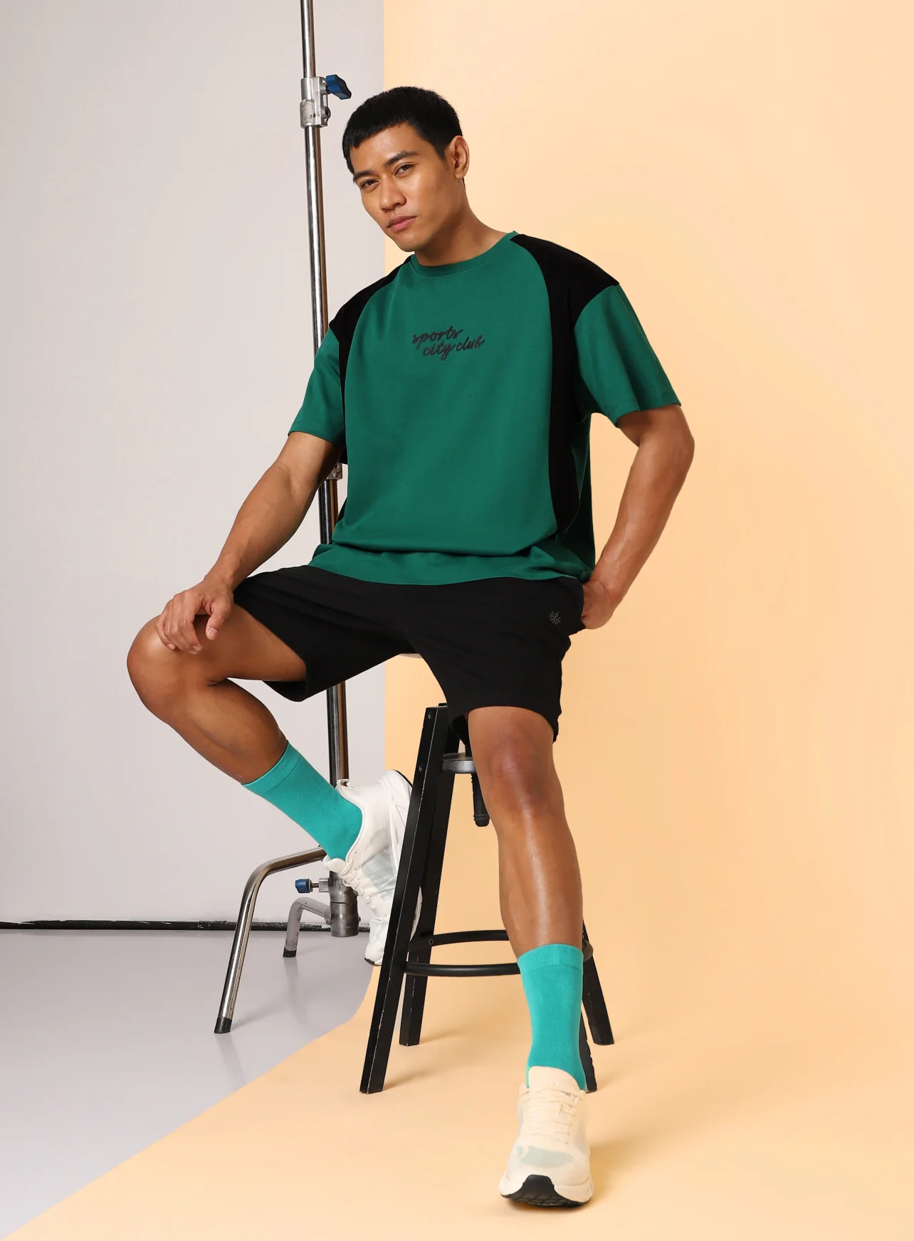 Men's Green Sports City Club Colourblock Realxed fit T-shirt - Image 3