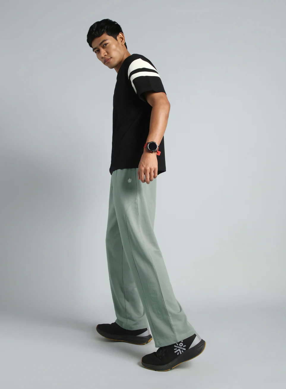 Men's Grey Cult Sporty Trackpants - Image 2