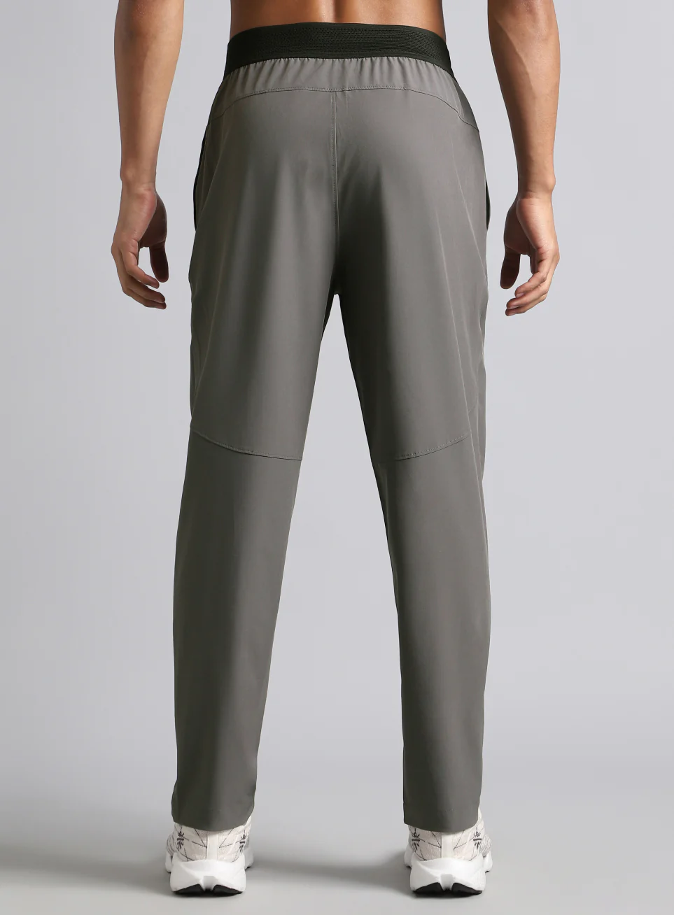Men's Grey Hyper Move Training Trackpants - Image 6