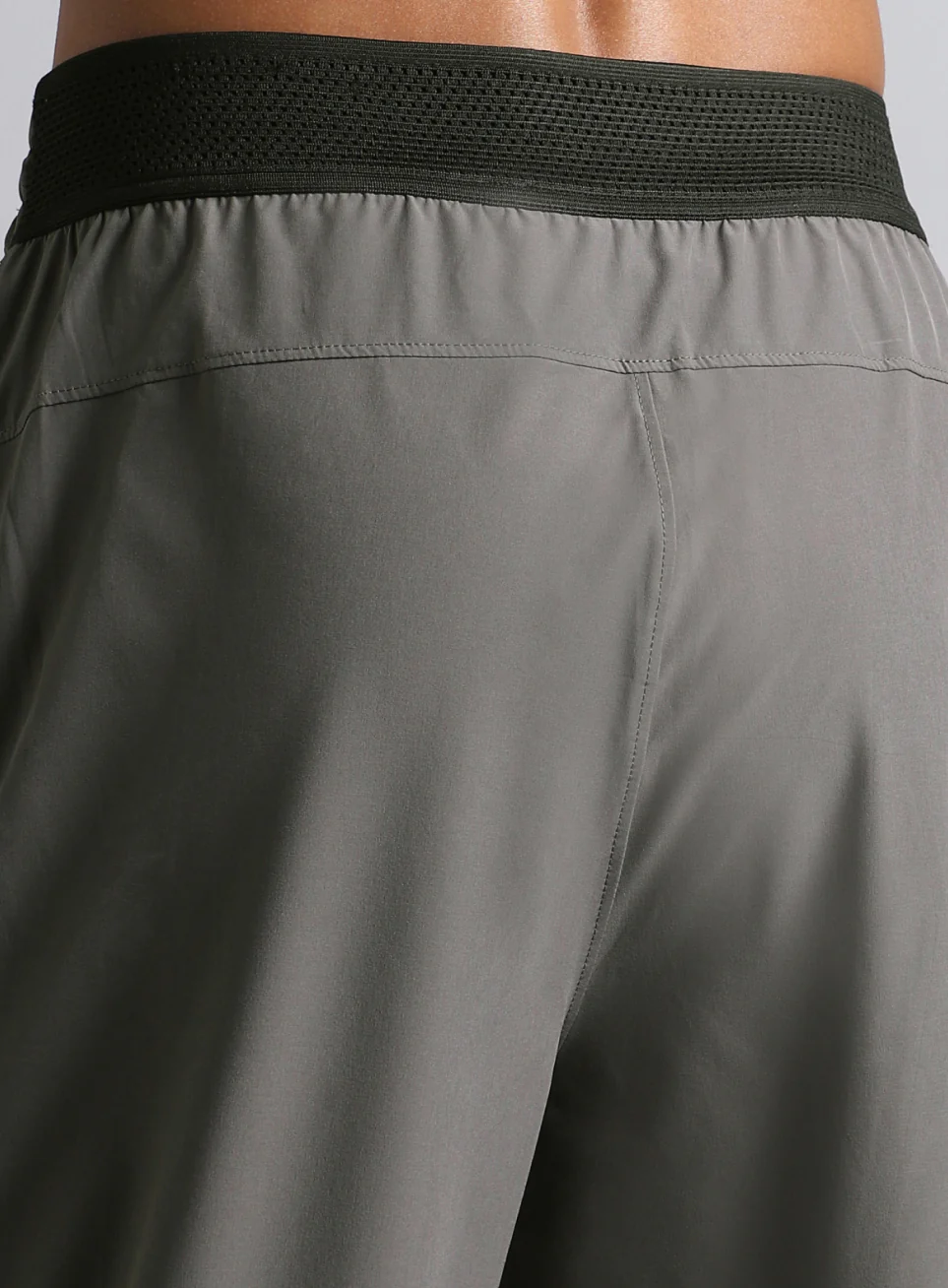 Men's Grey Hyper Move Training Trackpants - Image 8
