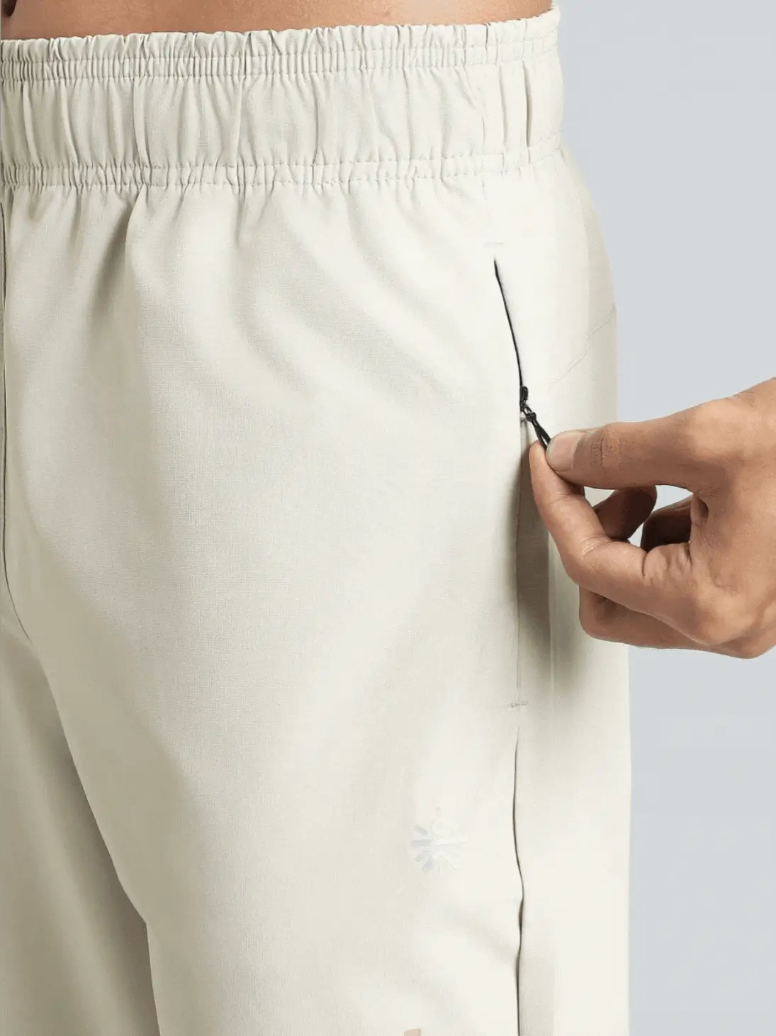 Men's L.Grey Pace Up Running Trackpants - Image 9