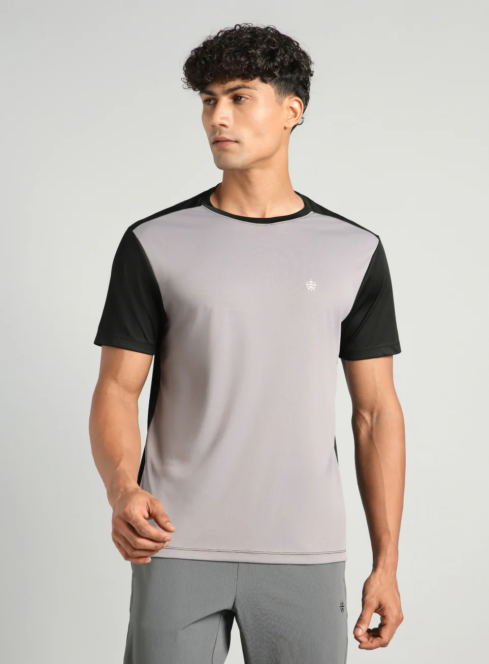 Men's Grey Play Big FLY-DRY™T-shirt - Image 4