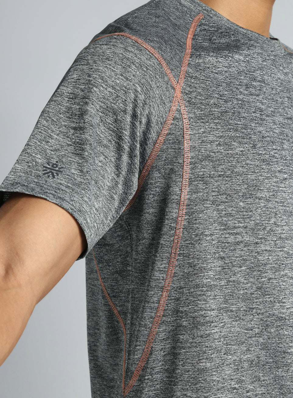 Men's Grey Train Day Performance T-shirt - Image 7