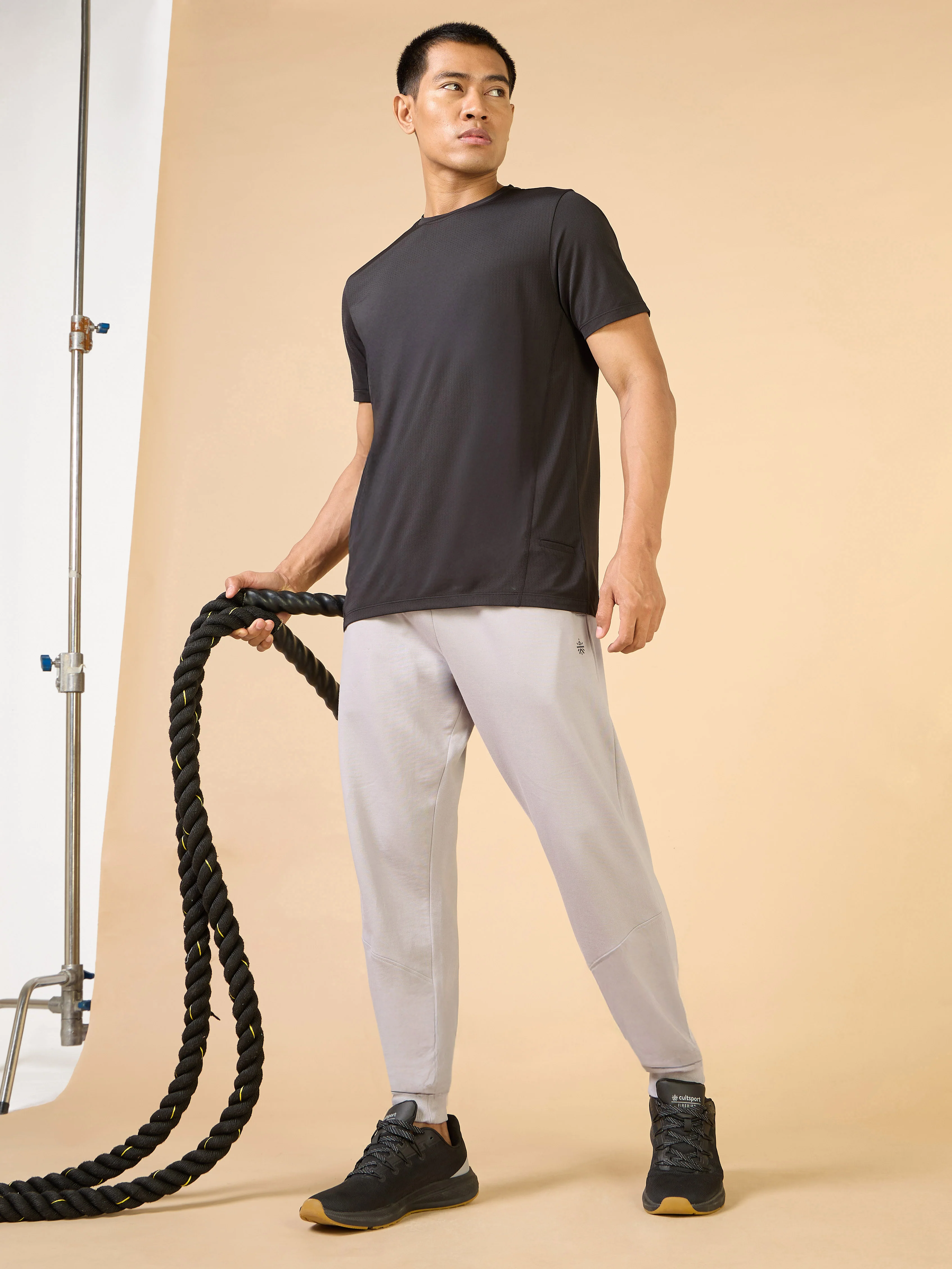 Men's Grey Training All Form Joggers - Image 2