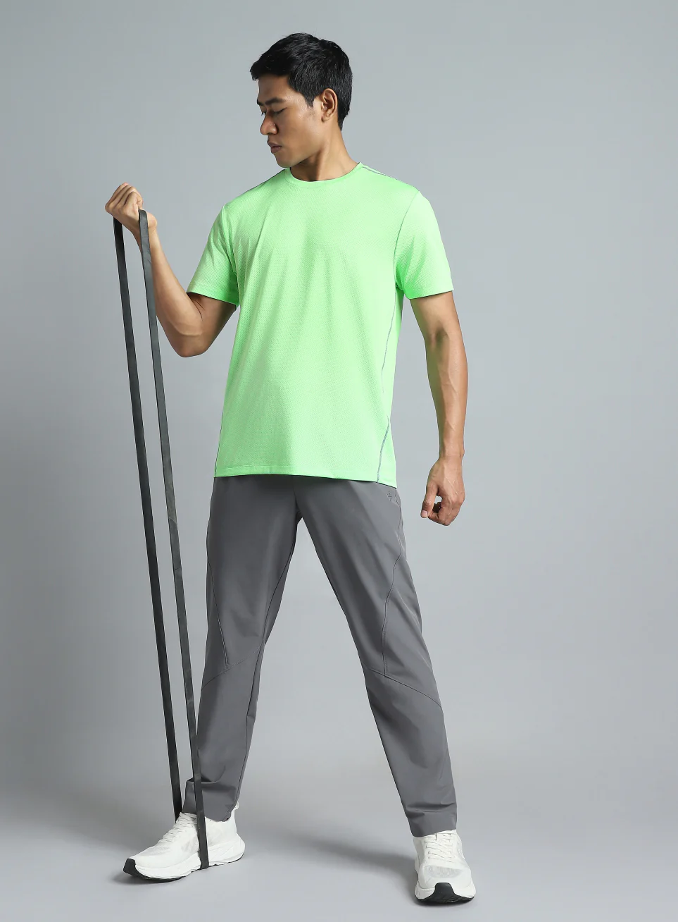 Men's Lime Train Day Essential T-shirt - Image 2