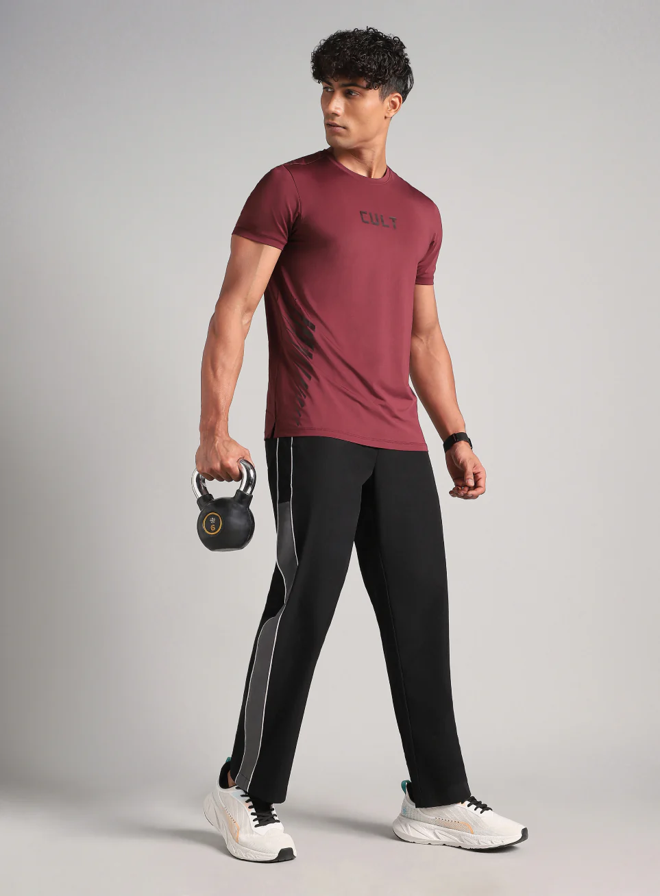 Men's Maroon Contour Vent Training T-Shirt - Image 2