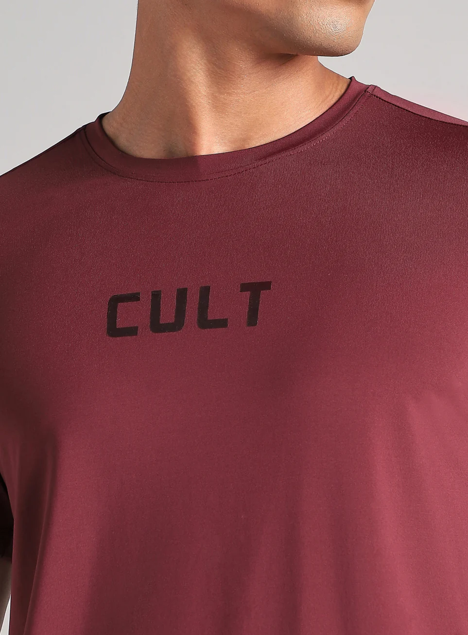 Men's Maroon Contour Vent Training T-Shirt - Image 7