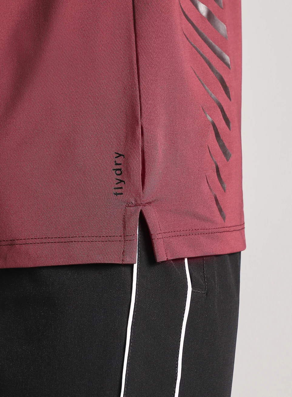 Men's Maroon Contour Vent Training T-Shirt - Image 9