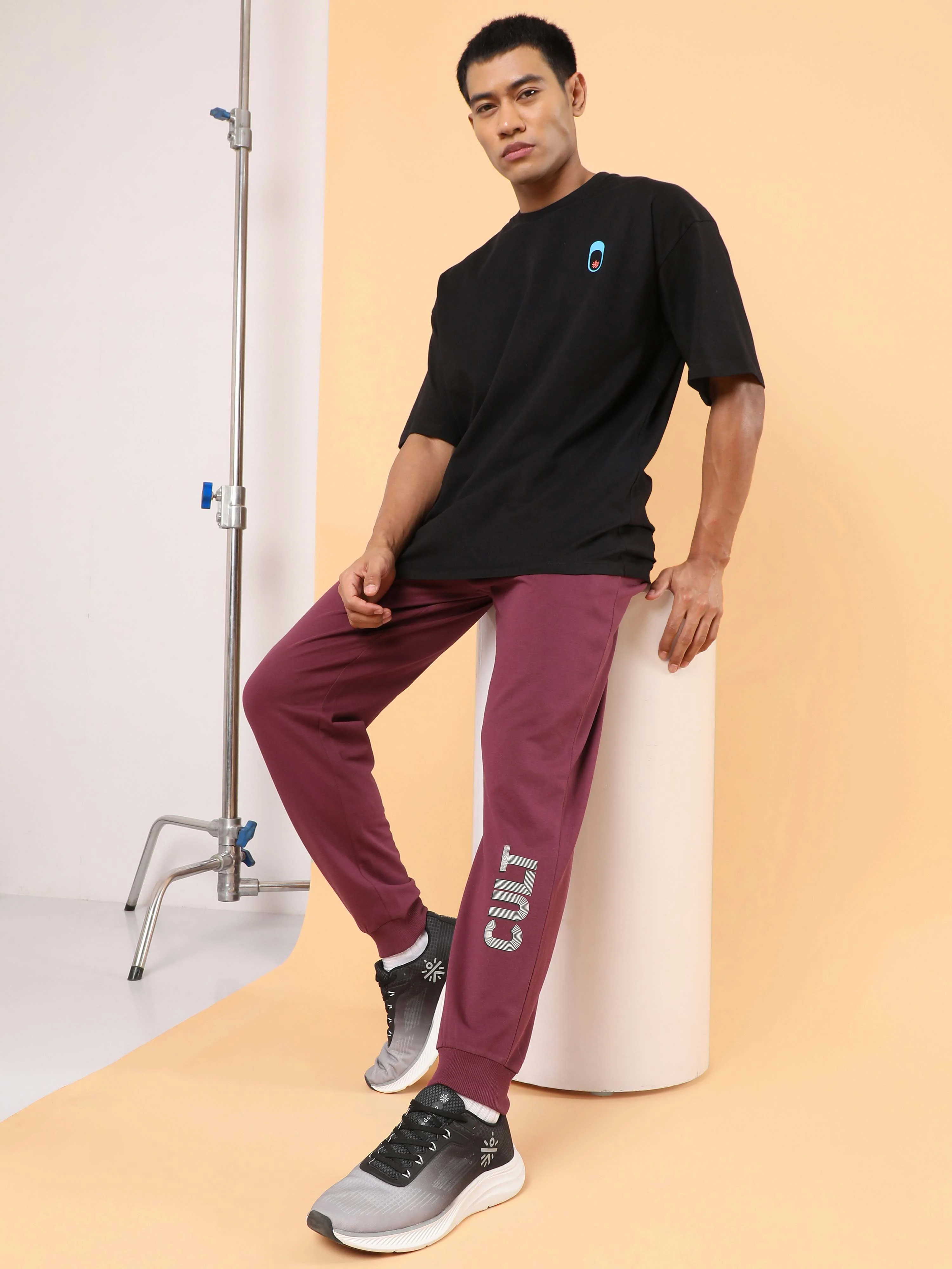 Men's Maroon Cult Brand Carrier Joggers - Image 2