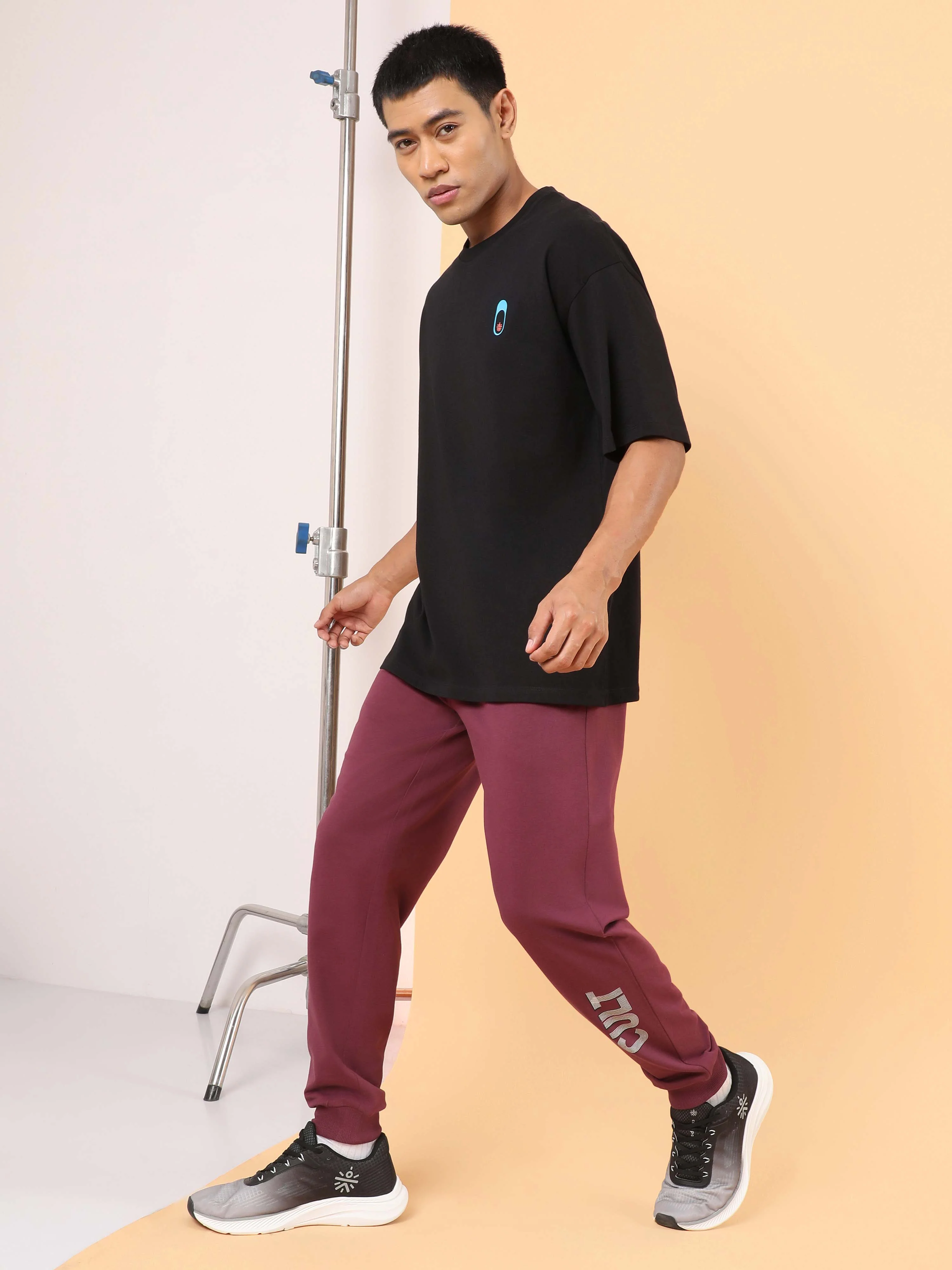 Men's Maroon Cult Brand Carrier Joggers - Image 3
