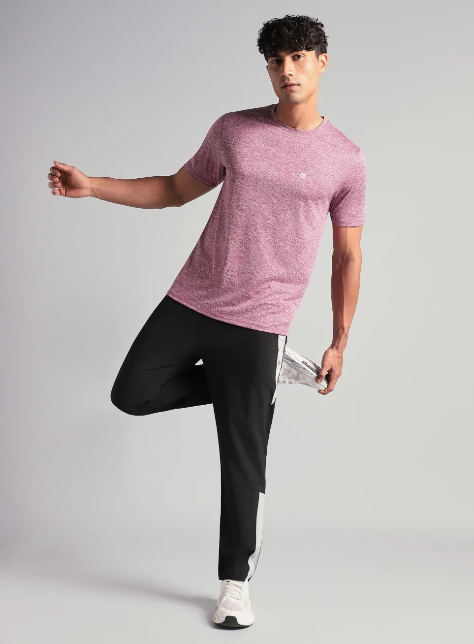 Men's Maroon Ultimate Training T-shirt - Image 2