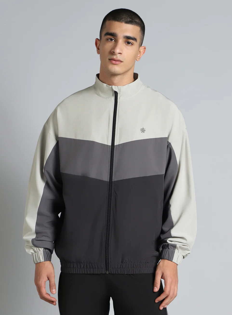 Men's Multicolor Training Relaxed Fit Layering Jacket - Image 4