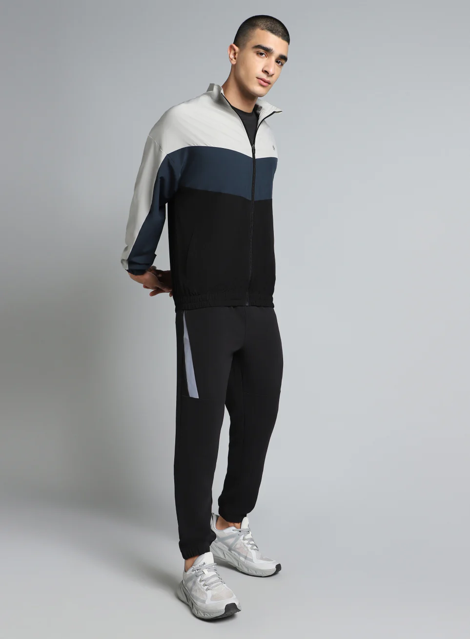 Men's Multicolour Training Relaxed Fit Layering Jacket - Image 2