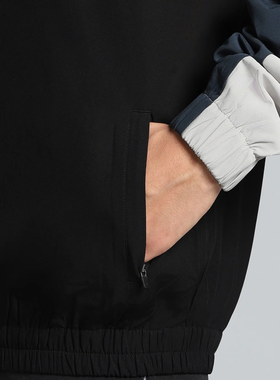 Men's Multicolour Training Relaxed Fit Layering Jacket - Image 9