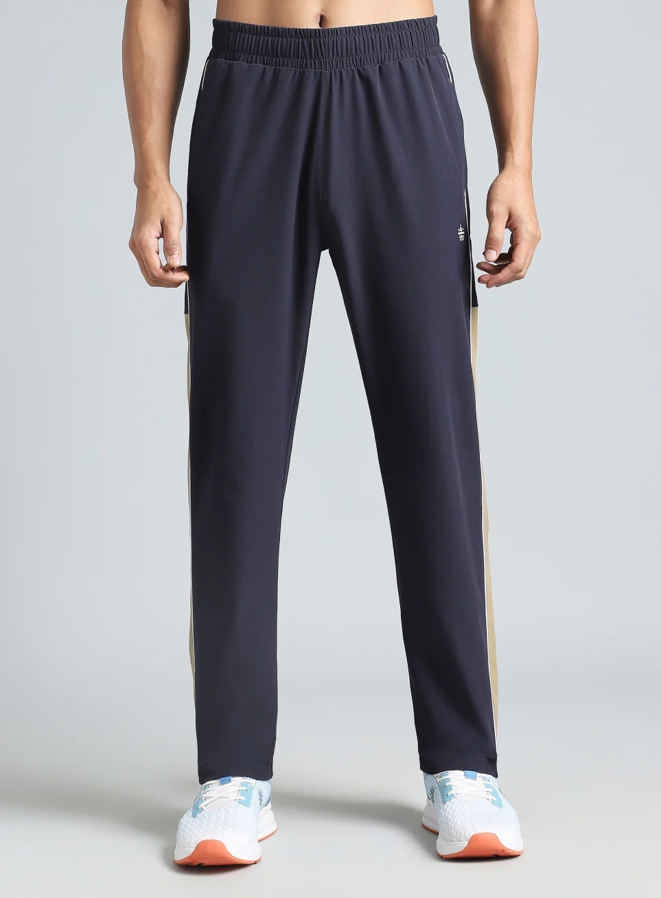 Men's Navy Active Day Out Trackpants - Image 4