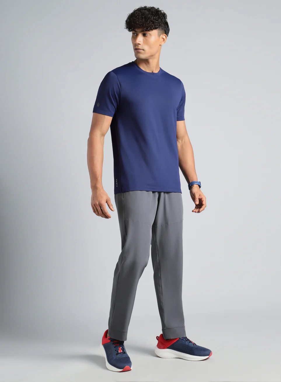 Men's Navy Chill Knit Run T-shirt - Image 2