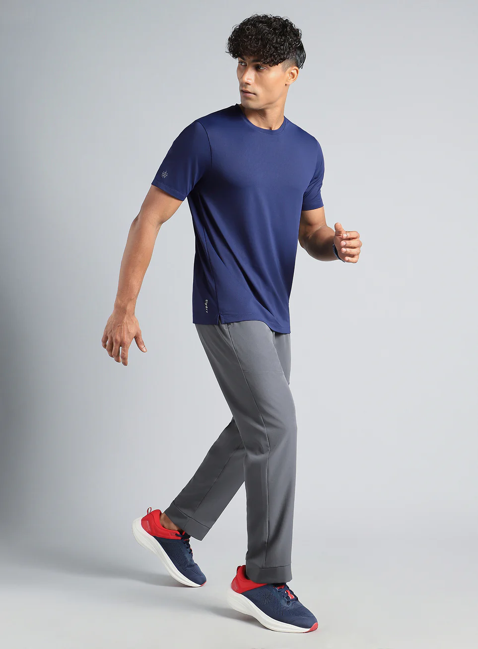 Men's Navy Chill Knit Run T-shirt - Image 3