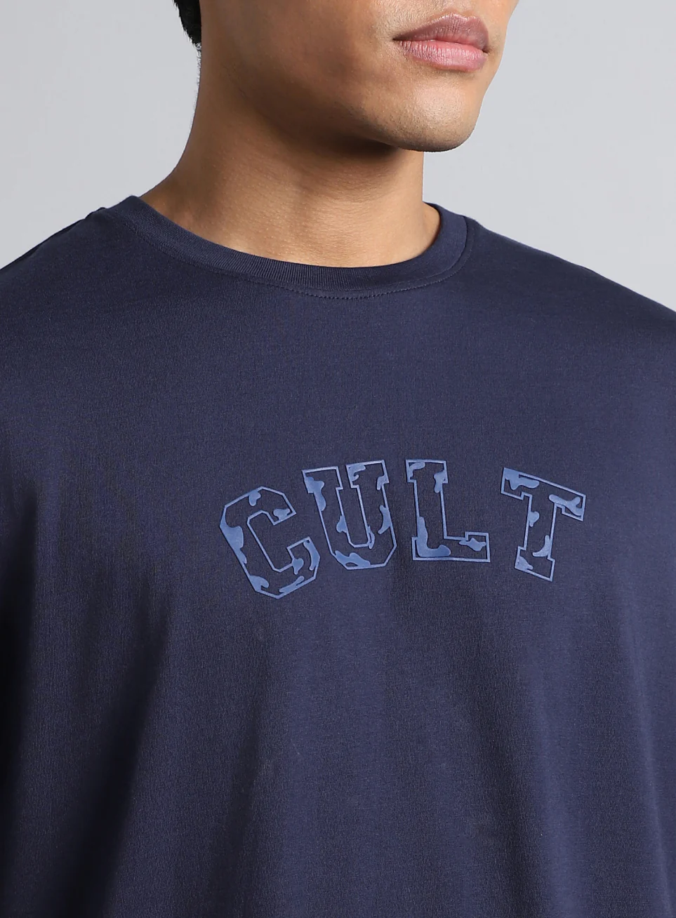 Men's Navy Cult Branding Graphic Relaxed T-shirt - Image 7
