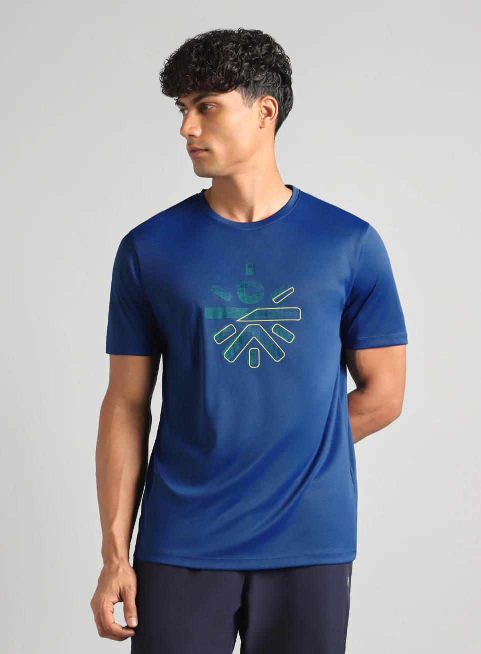 Men's Navy Cult Endurance T-shirt - Image 4