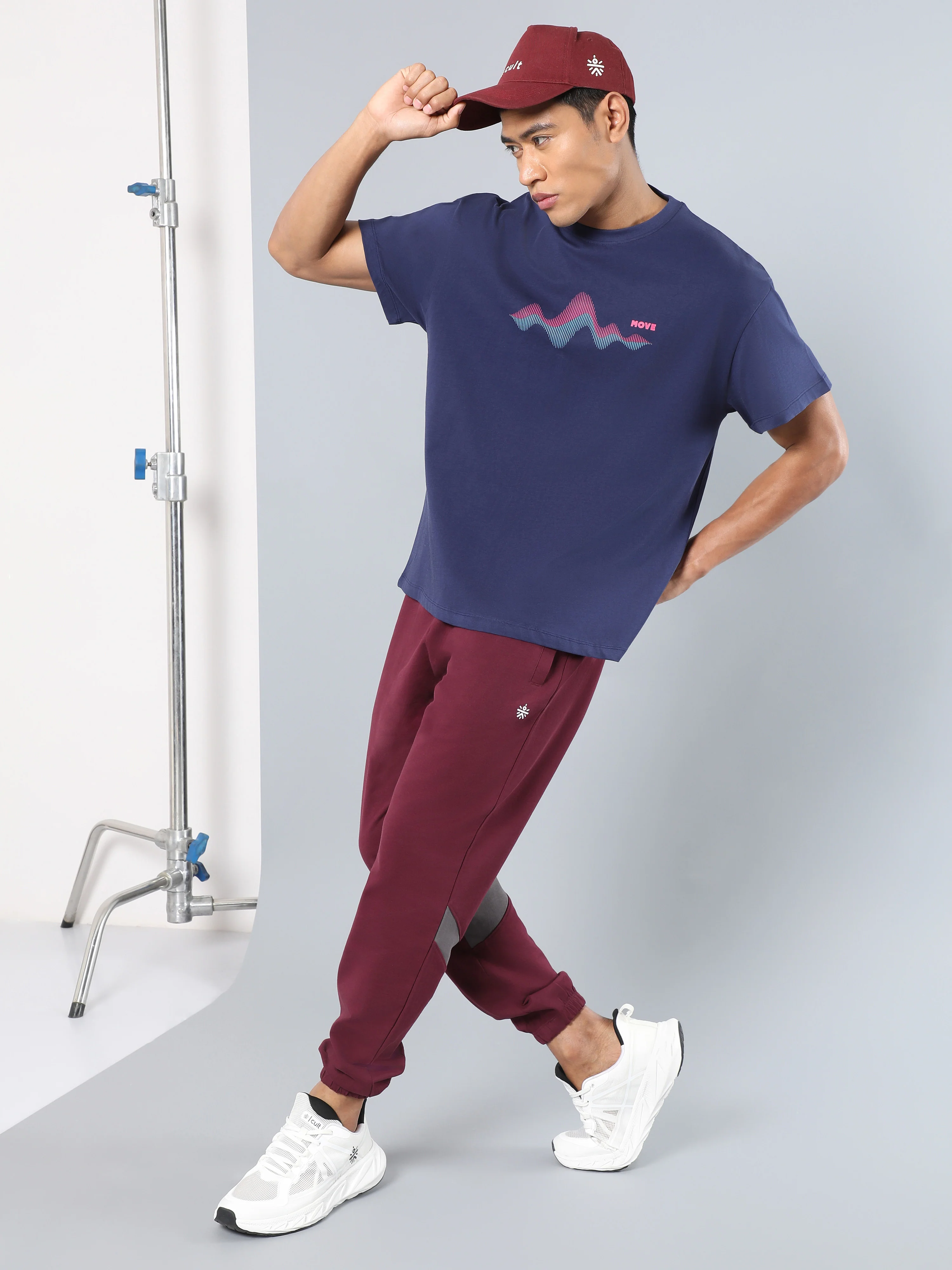Men's Navy Move to the Beat Relaxed fit T-shirt - Image 2