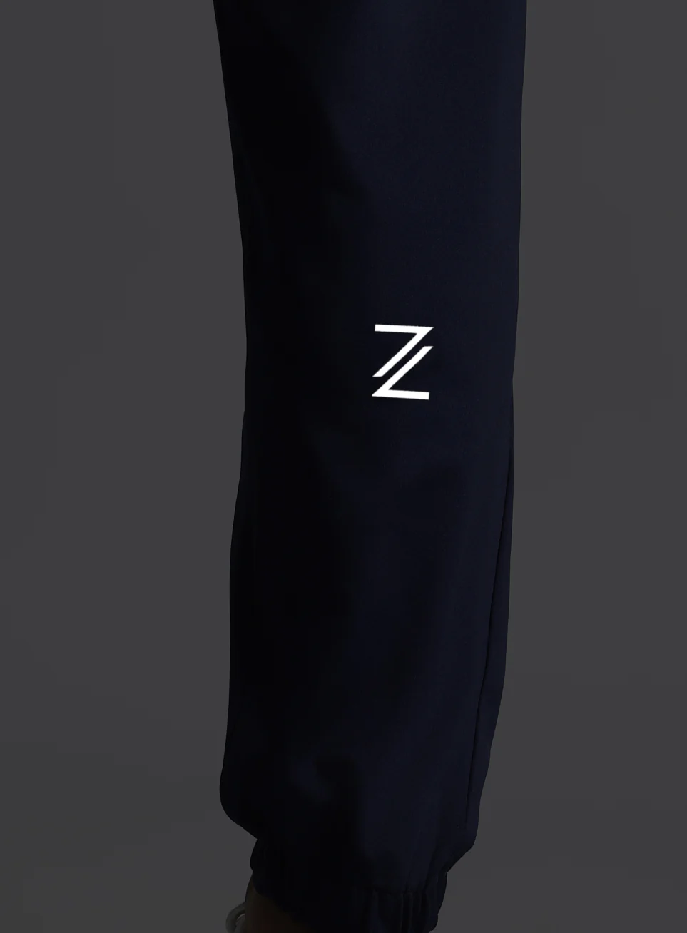 Men's Navy Pace Up Running Joggers - Image 11